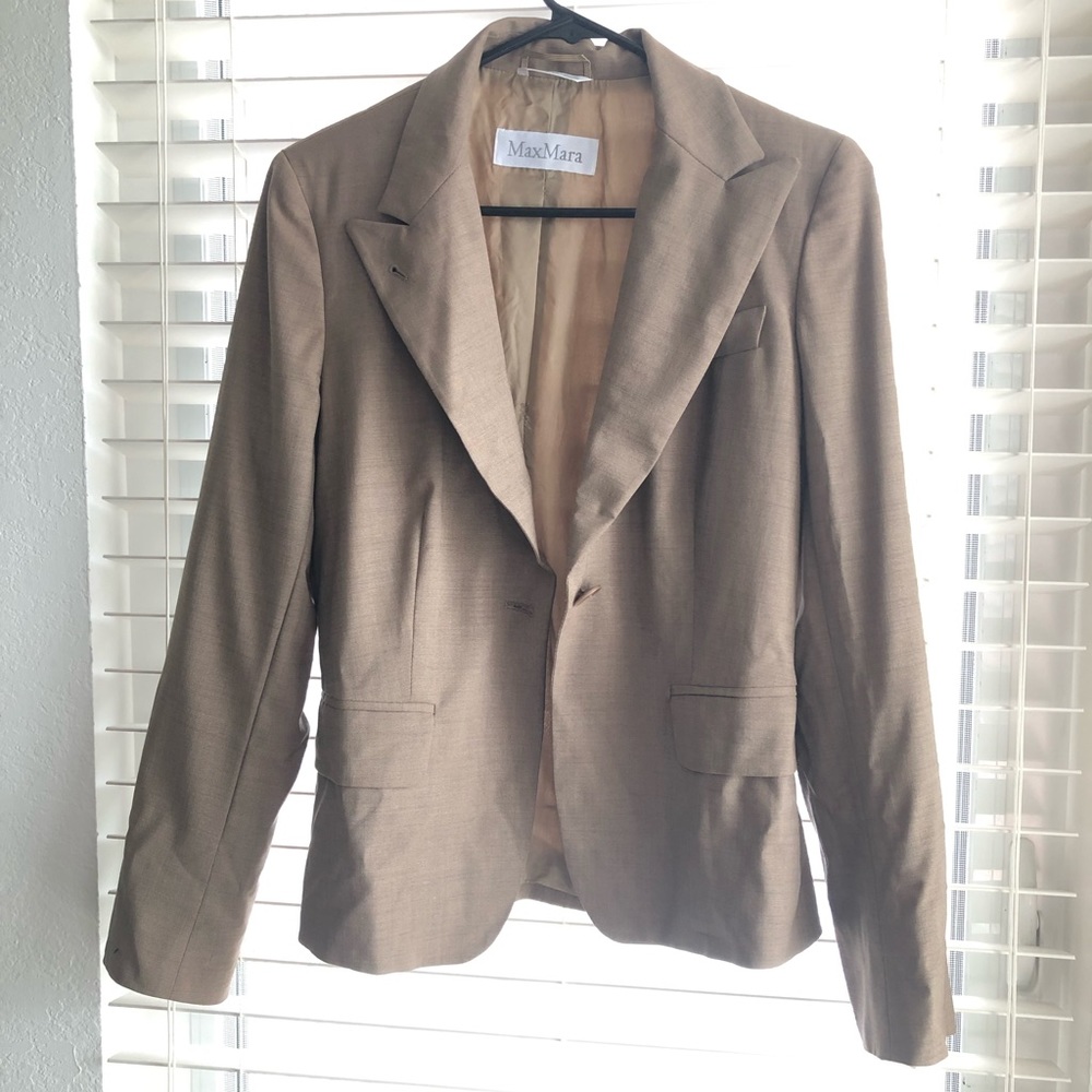 Tan MaxMara blazer